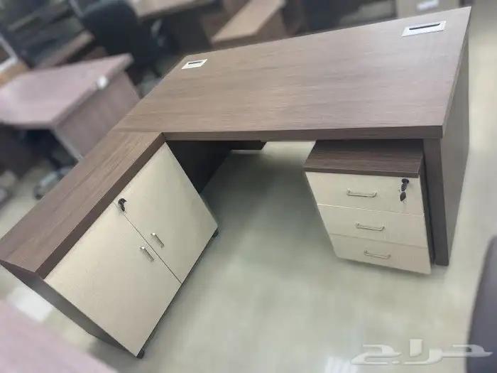 مكتب  مكاتب  مودرن  كلاسك  توصيل وتركيب مكتب 23