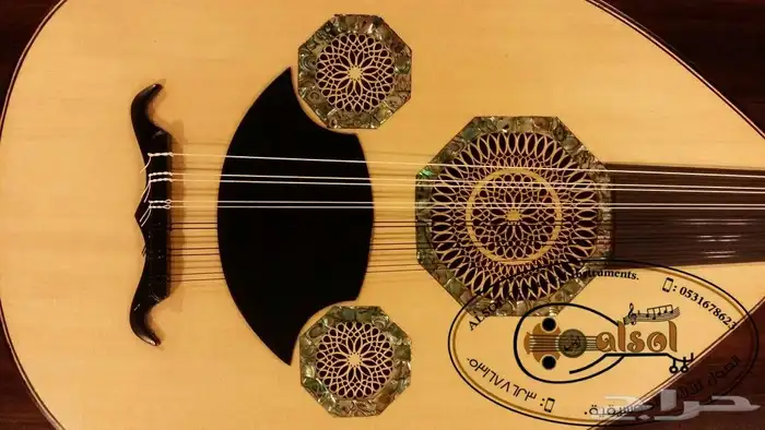 عود موسيقي للبيع 2