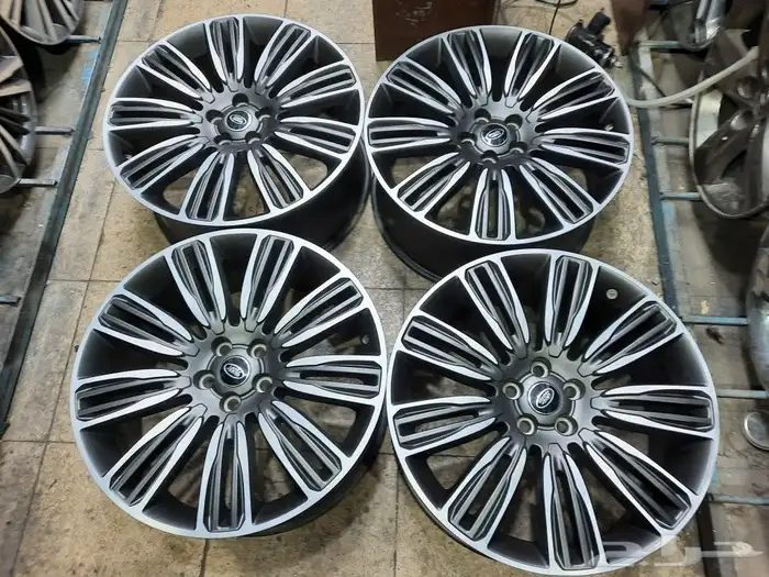 جنوط رنج روفر مقاس 22 اصلي وكاله موديل 2020 6