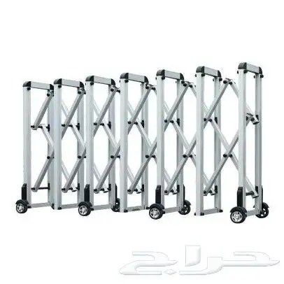 حواجز معدنية متحركة على عجلات 0509138468 0