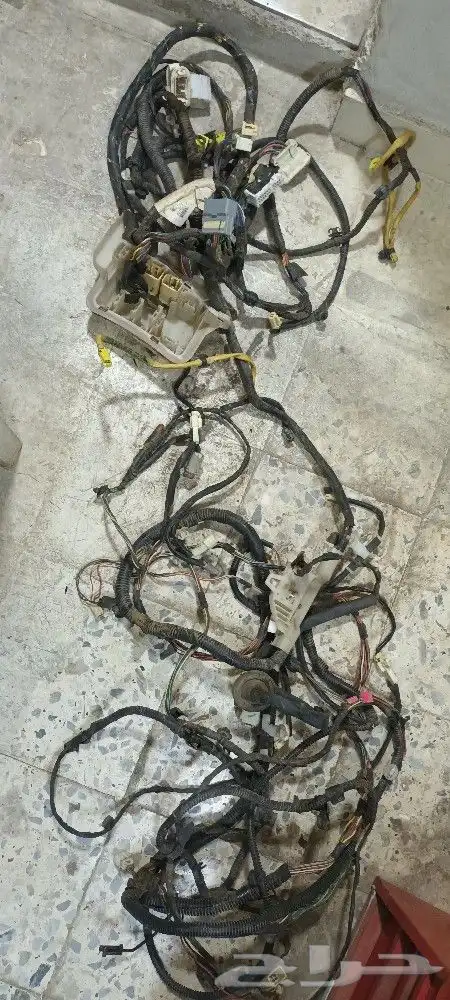 قطع كامري مستعمل نظيف 2003-2006 14