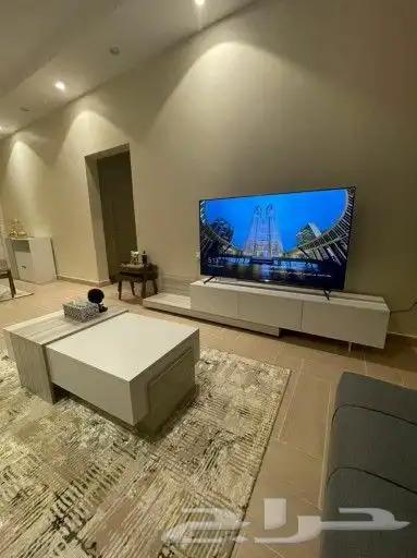 طاوله تلفاز عصريه وانيقه بعدده الوان 39