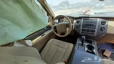 تشليح قطع غيار فورد اكسبديشن 2013 38
