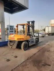 رافعات شوكيه فواركلفت للايجار 0508119399 3