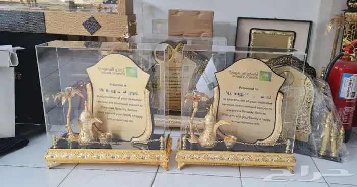 هدايا دروع تذكارية واللوحات المكتبية 20