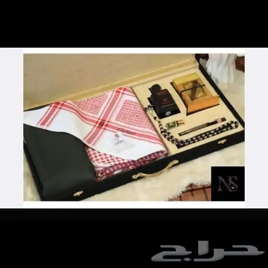 دروع سيوف طقم هدايا مشالح 48
