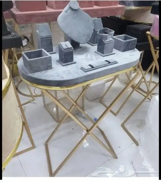 هدايا وتحف 83