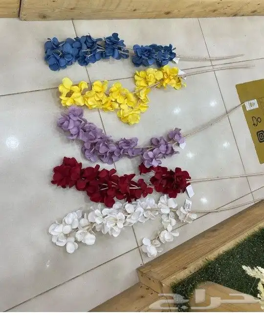 هدايا وتحف 90