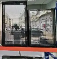 ثلاجات عرض ميني باب زجاج 6