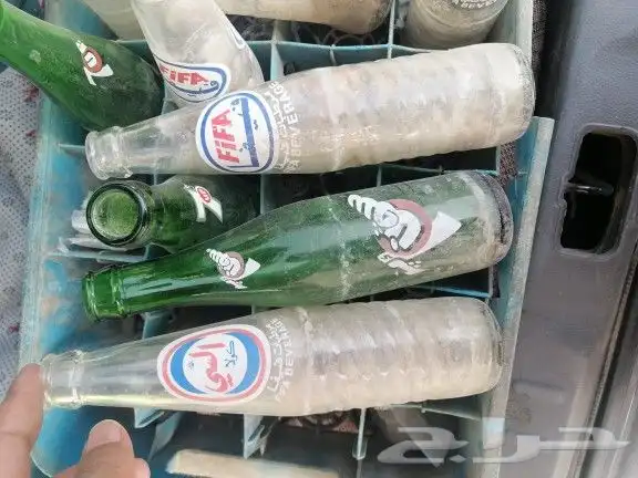 صندوق قوارير كولا وسفن قديم 2