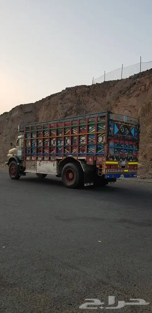 مرسيدس لوري 1983 - 1928 2