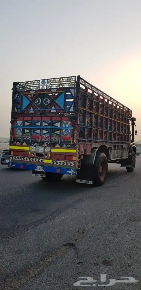 مرسيدس لوري 1983 - 1928 3