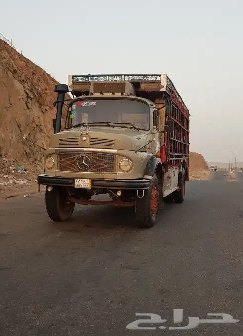 مرسيدس لوري 1983 - 1928 6