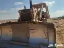 بلدوزرات للايجار 7