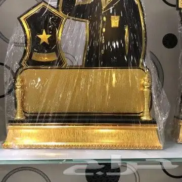 دروع تكريم مشالح سيوف أطقم هدايا 17