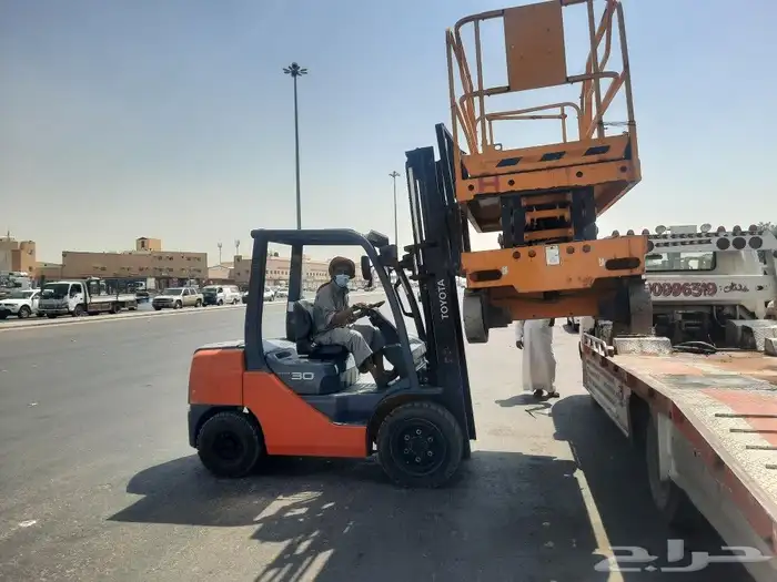 رافعه شوكيه للايجار رافعات فوركلفت forklift 5
