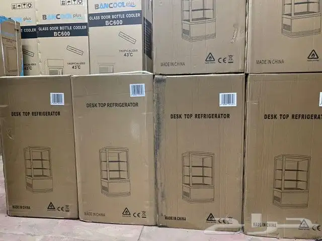 ثلاجات عرض حلويات وكيك 4 جوانب زجاج 5