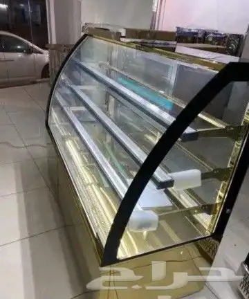 ثلاجات عرض بانكول زجاج مقوس او مربع 8