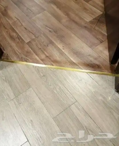 مشمع بلاستيك قابل للغسيل علي شكل باركية 19