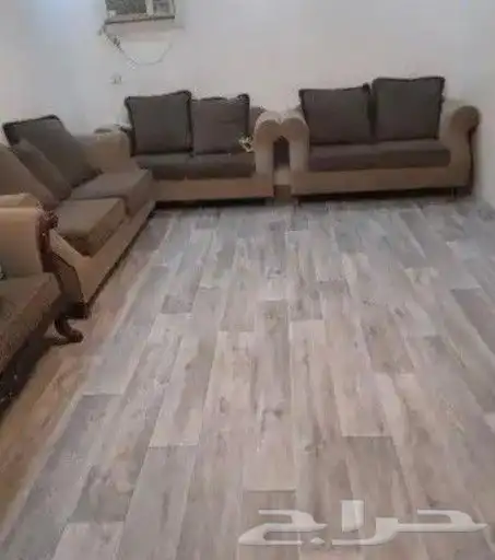 مشمع بلاستيك قابل للغسيل علي شكل باركية 22