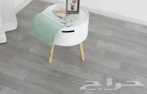 مشمع بلاستيك قابل للغسيل علي شكل باركية 16