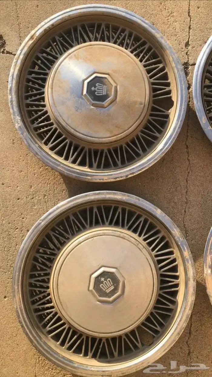 طيس للبيع كراون 82 0