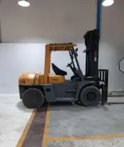 رافعات شوكية فوركلفيت سكين للايجار 1