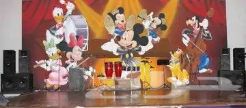 رسام جداريات متخصص ونحات مجسمات 8