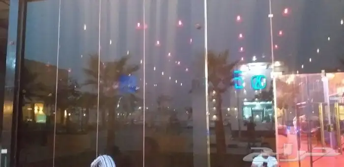 عرض تضليل زجاج نوافذ المنازل والدريشات والمكاتب 25