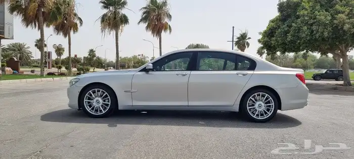 BMW 750LI 2011 9
