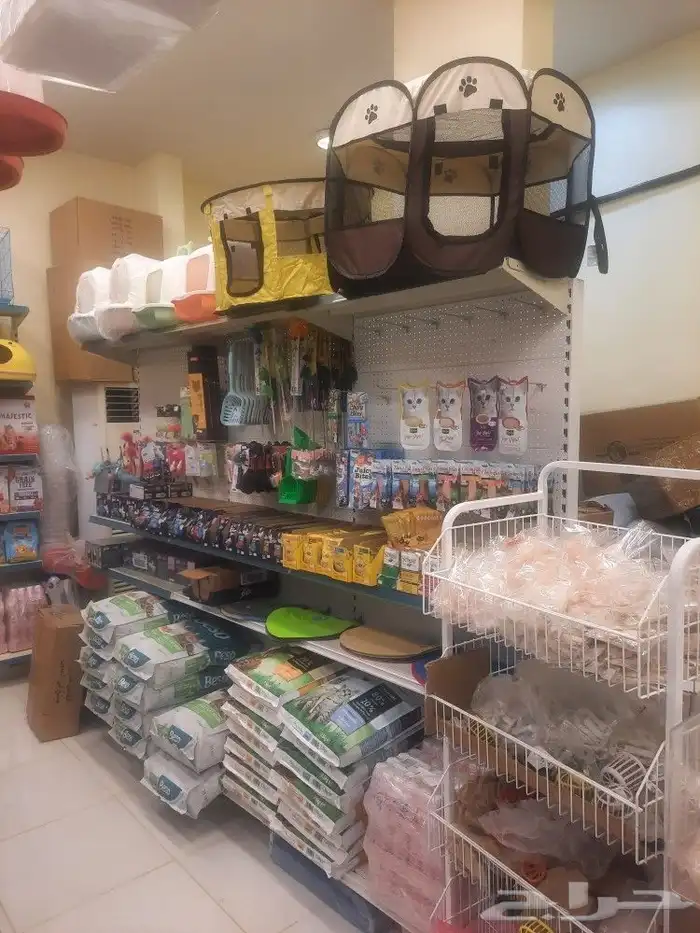 مستلزمات وأغراض حيوانات طيور وقطط رويال كانون 17