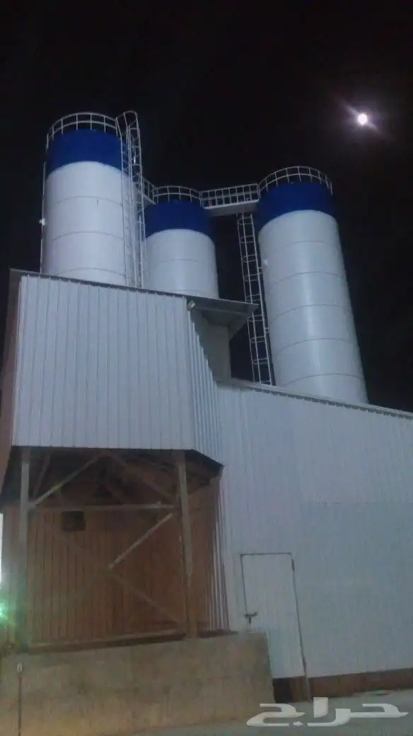 رش بويا توانك الصرف تركيب ستكر ارامكو على التوانك والمعدات 22