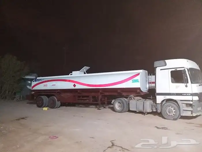 رش بويا توانك الصرف تركيب ستكر ارامكو على التوانك والمعدات 14