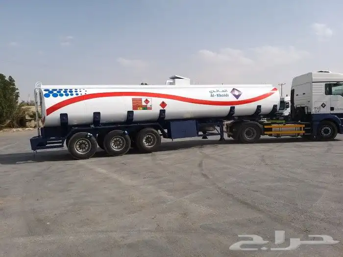 رش بويا توانك الصرف تركيب ستكر ارامكو على التوانك والمعدات 0