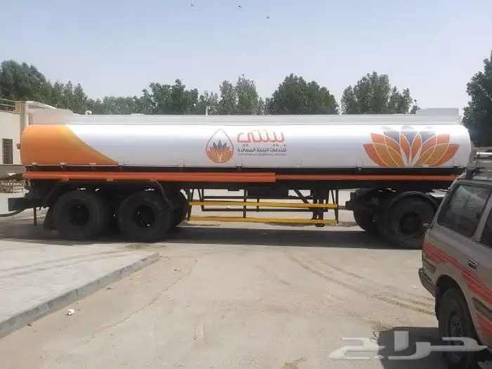 رش بويا توانك الصرف تركيب ستكر ارامكو على التوانك والمعدات 4