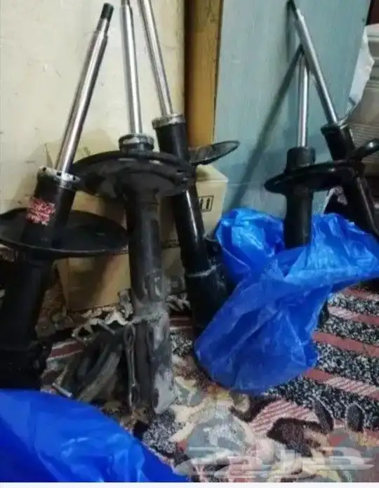 يوجد جميع القطع التربيط لكوامري 1995 إلى 2017 1