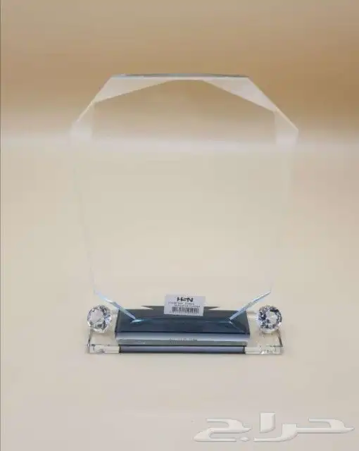 دروع ولوحات مكتبية 21