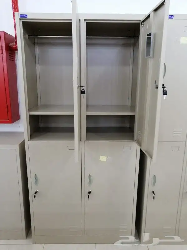 دواليب لوكر مع مكاتب 37