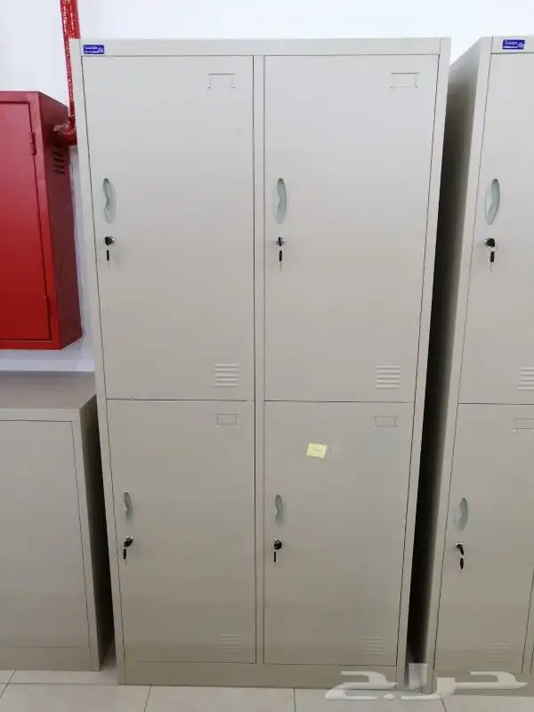 دواليب لوكر مع مكاتب 36