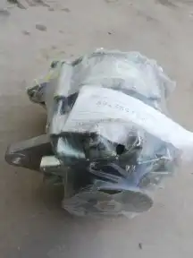 للبيع دينمو بطاريه ايسوزو 7