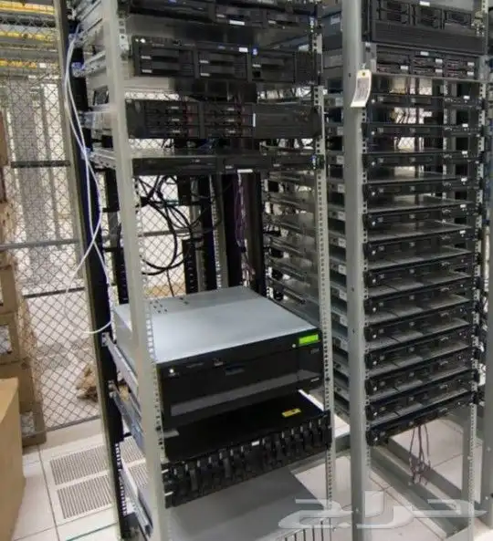توريد وتركيب وتجهيز Server سيرفرات و التيار المنخفض 0