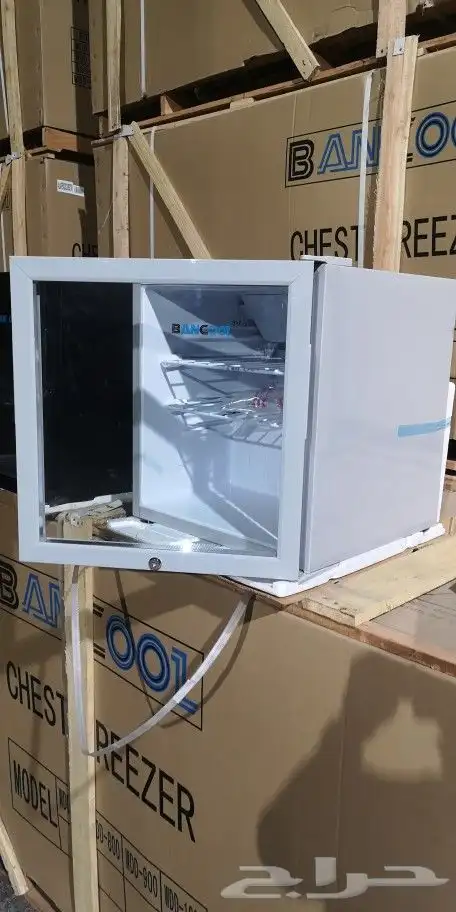 ثلاجات عرض ميني باب زجاج 10