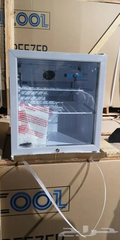 ثلاجات عرض ميني باب زجاج 3