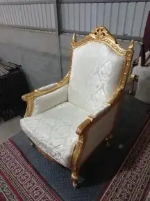 كراسي ملكي مستخدم للبيع 0