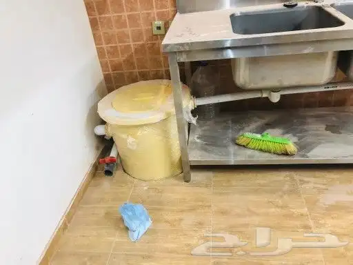 مصائد زيوت للمطاعم والبوفيهات مغاسل السيارات 3