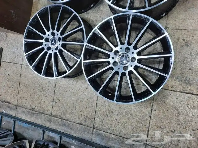 جنوط مرسيدس c200مقاس 19اصلي وكاله 6