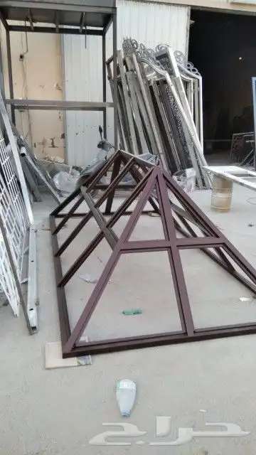 مؤسسه تعز الشرقيه للحداده والالمنيوم 51