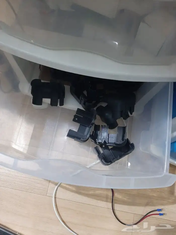 صيانه وإصلاح جميع شاشات المحطات والدعاية 8