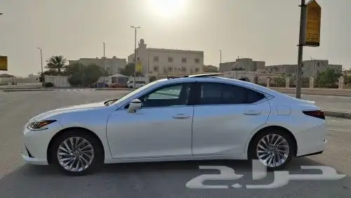 تم البيع ES350 DD 2019 مخزن 2