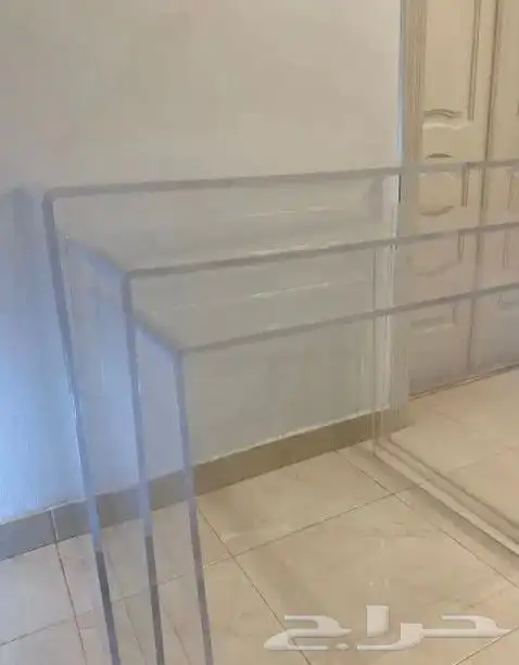 عربه تقديم إكريليك وطاولات واستاندات 30